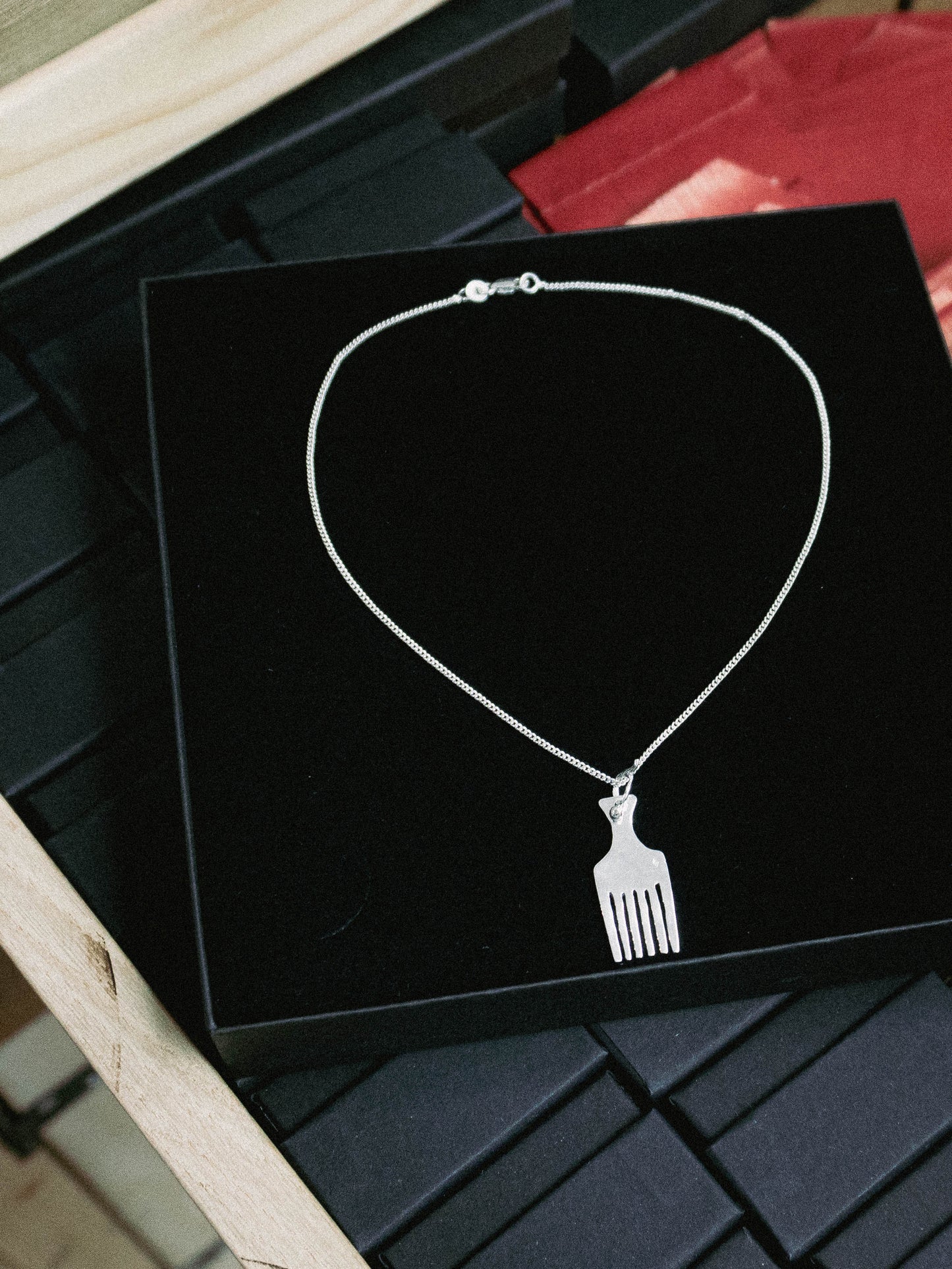 COLLIER Peigne