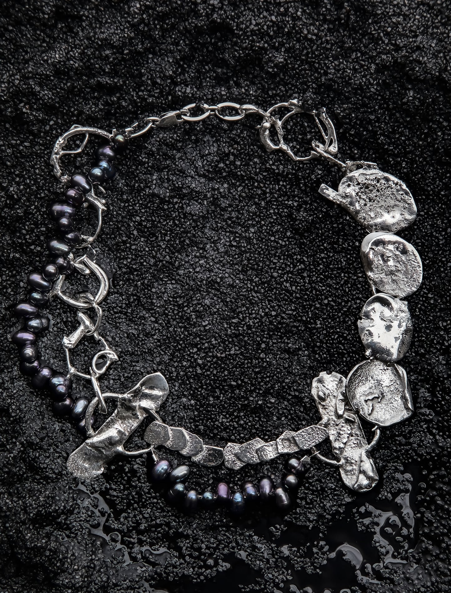COLLIER Aura