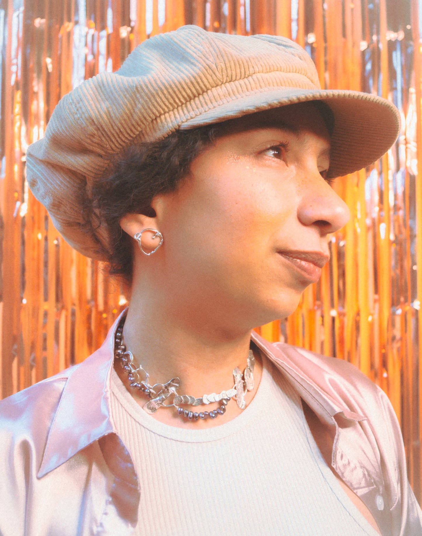 COLLIER Aura